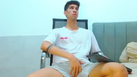 Snapshot of jhony_sex3 chatting on July 2026 06:37:02 AM jhony_sex3 online show from July 2026 06:37:02 AM