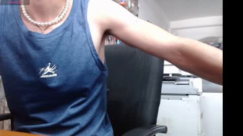 jhosuamoore2 online show from November 2025 04:06:02 PM