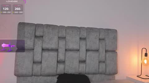 Jhonatan80  online show from February 2026 07:15:01 AM