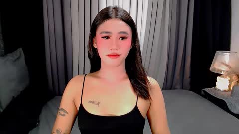 Snapshot of jhuliana_and_charles_room chatting on November 2025 03:34:01 AM jhuliana_and_charles_room online show from November 2025 03:34:01 AM