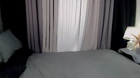 Snapshot of jhuliana_and_charles_room chatting on November 2025 05:50:02 AM jhuliana_and_charles_room online show from November 2025 05:50:02 AM