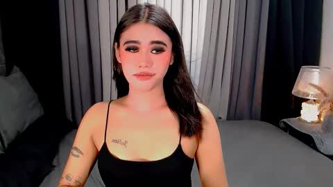 Snapshot of jhuliana_and_charles_room chatting on November 2025 05:54:01 AM jhuliana_and_charles_room online show from November 2025 05:54:01 AM