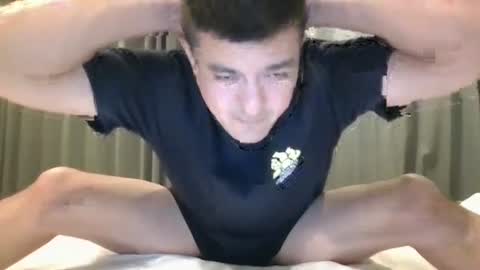 Snapshot of jhwozy chatting on January 2025 04:33:01 PM jhwozy online show from January 2025 04:33:01 PM