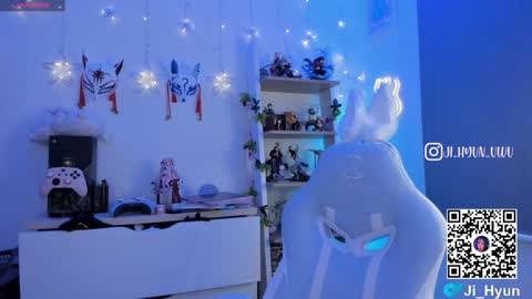 Snapshot of ji_hyun chatting on December 2024 05:38:01 AM Ji online show from December 2024 05:38:01 AM