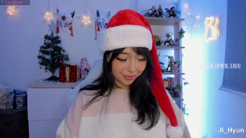 Snapshot of ji_hyun chatting on December 2024 06:13:02 AM Ji online show from December 2024 06:13:02 AM