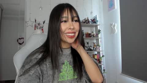 Snapshot of ji_hyun chatting on February 2025 09:31:01 PM Ji online show from February 2025 09:31:01 PM