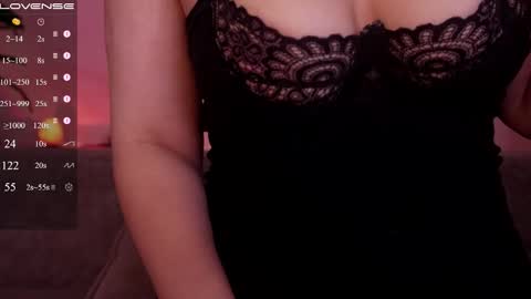 Snapshot of jia_lisaa chatting on October 2025 03:27:01 AM jia_lisaa online show from October 2025 03:27:01 AM