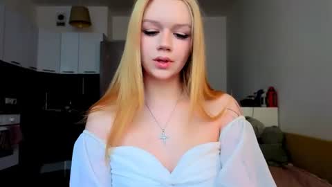 Snapshot of jiaalisaa chatting on June 2026 01:43:02 PM Lisa I would really appreciate it if you could help me achieve 88 thumbs up favorite patterns 38457588 online show from June 2026 01:43:02 PM