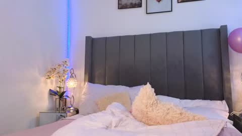 jiah online show from March 2026 12:50:01 AM