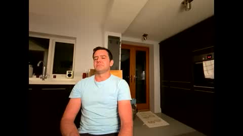 jigster73 online show from April 2026 09:19:01 PM