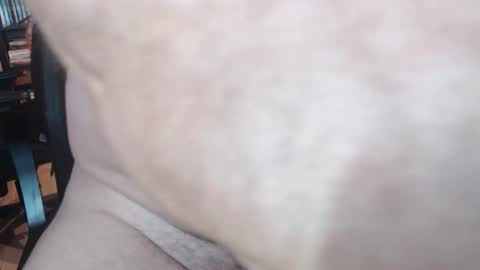 Snapshot of jimbeefbear chatting on September 2025 08:30:01 PM Jim online show from September 2025 08:30:01 PM