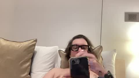 jimboo400 online show from July 2026 10:40:01 AM