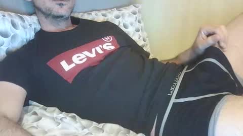 jimboyxxx00 online show from November 2025 04:18:01 PM