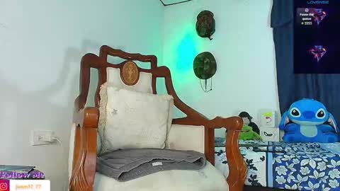 Jimm  Independent Model  online show from October 2025 01:53:02 AM