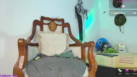 Jimm  Independent Model  online show from November 2025 02:50:01 PM