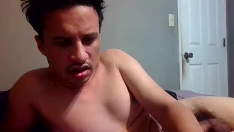 Snapshot of jimmac98 chatting on January 2025 12:28:01 AM james online show from January 2025 12:28:01 AM