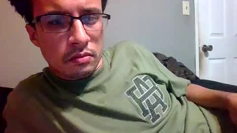 Snapshot of jimmac98 chatting on January 2025 06:17:01 AM james online show from January 2025 06:17:01 AM