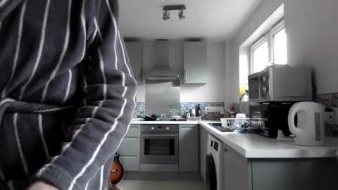 Jimmy Benido online show from April 2026 04:37:02 PM