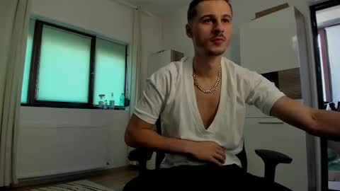 AlphaJimmy online show from September 2025 12:16:01 PM