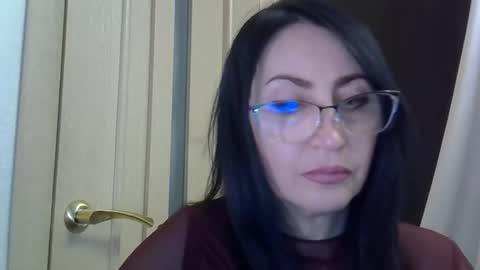 jinaluv online show from April 2026 01:09:02 PM