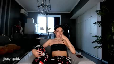 Snapshot of jinny_gold chatting on September 2025 10:37:01 AM MY NEW INSTA jinny goldy online show from September 2025 10:37:01 AM