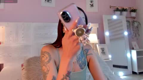 Snapshot of jinx_dh chatting on September 2025 01:44:02 PM Jinx online show from September 2025 01:44:02 PM