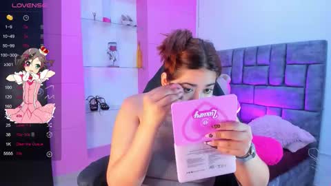 kim online show from October 2025 01:00:02 PM