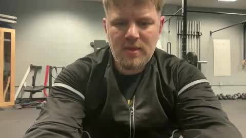 jitzgolfer online show from December 2025 12:57:02 PM