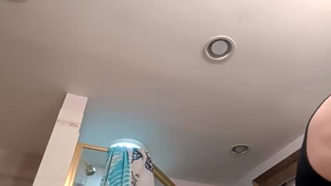 Snapshot of jizzle192 chatting on March 2026 03:11:01 AM jizzle192 online show from March 2026 03:11:01 AM