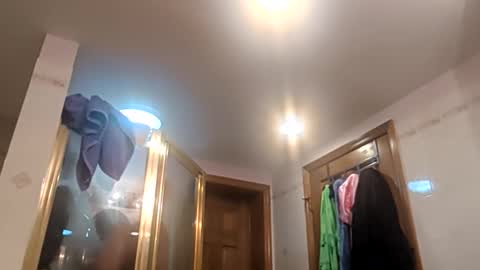 jizzle192 online show from April 2026 04:40:01 AM