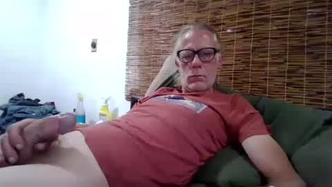 jizzmitten5 online show from October 2025 03:16:01 AM