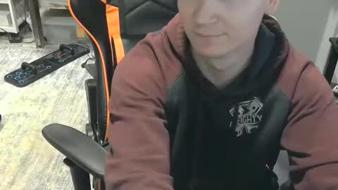 Snapshot of jjhynes402 chatting on October 2025 06:45:02 PM Jake online show from October 2025 06:45:02 PM