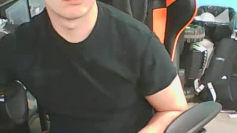 Snapshot of jjhynes402 chatting on April 2026 03:39:02 PM Jake online show from April 2026 03:39:02 PM