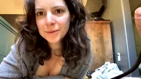 jlynn1997 online show from February 2026 04:24:02 PM