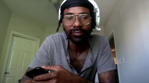 jmeaty5 online show from September 2025 03:01:01 PM