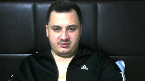 Snapshot of jnsnw chatting on December 2025 08:40:01 PM jnsnw online show from December 2025 08:40:01 PM