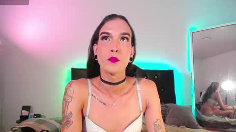 Joa Isaza     online show from January 2026 05:12:02 AM