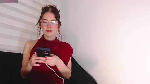 Snapshot of joan_didion chatting on January 2025 08:02:02 AM Joan Didion online show from January 2025 08:02:02 AM