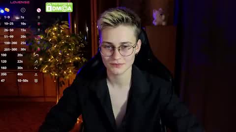 Snapshot of joan_night chatting on July 2026 07:31:01 PM J online show from July 2026 07:31:01 PM