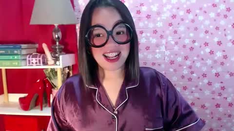 Joana online show from October 2025 08:18:01 PM