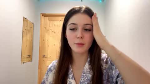 Adel online show from January 2026 07:05:02 PM