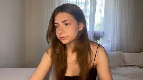 Snapshot of joandonelly chatting on June 2026 11:16:01 AM Bella online show from June 2026 11:16:01 AM