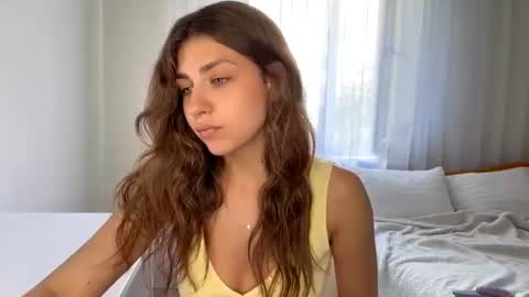 Snapshot of joandonelly chatting on July 2026 02:13:01 PM Bella online show from July 2026 02:13:01 PM