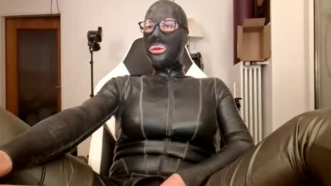 The sweetest toy online show from January 2026 08:12:01 PM