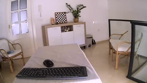 joc bi nice online show from October 2025 11:42:01 AM