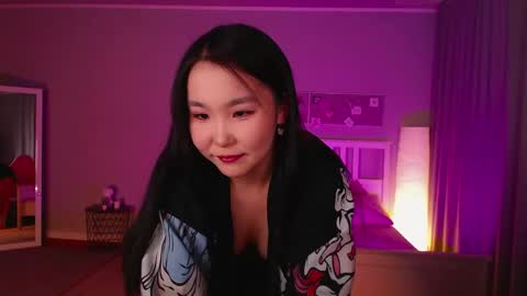 Amina online show from February 2025 12:26:02 PM