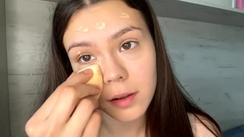 Mila online show from April 2026 09:36:02 AM