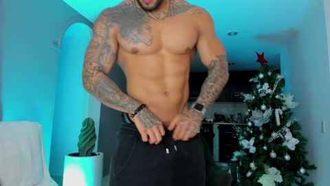 joe_esthetic online show from December 2024 12:34:02 AM