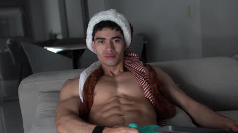 joe_steel1 online show from December 2024 10:49:02 AM