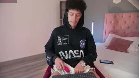 Snapshot of joeandemma chatting on November 2025 03:17:02 AM Emma Joe online show from November 2025 03:17:02 AM